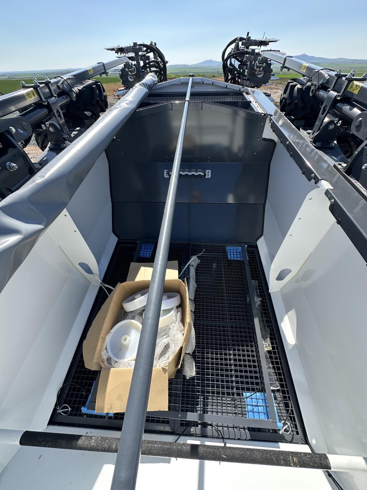 Сеялка SKY MaxiDRILL P120 6M с пневматичен транспорт (ЧИСТО НОВА) - Image 6